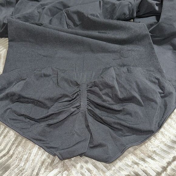 Pinsy Butter Sculpt Long Sleeve Bodysuit - Charcoal Grey - Picture 8 of 8